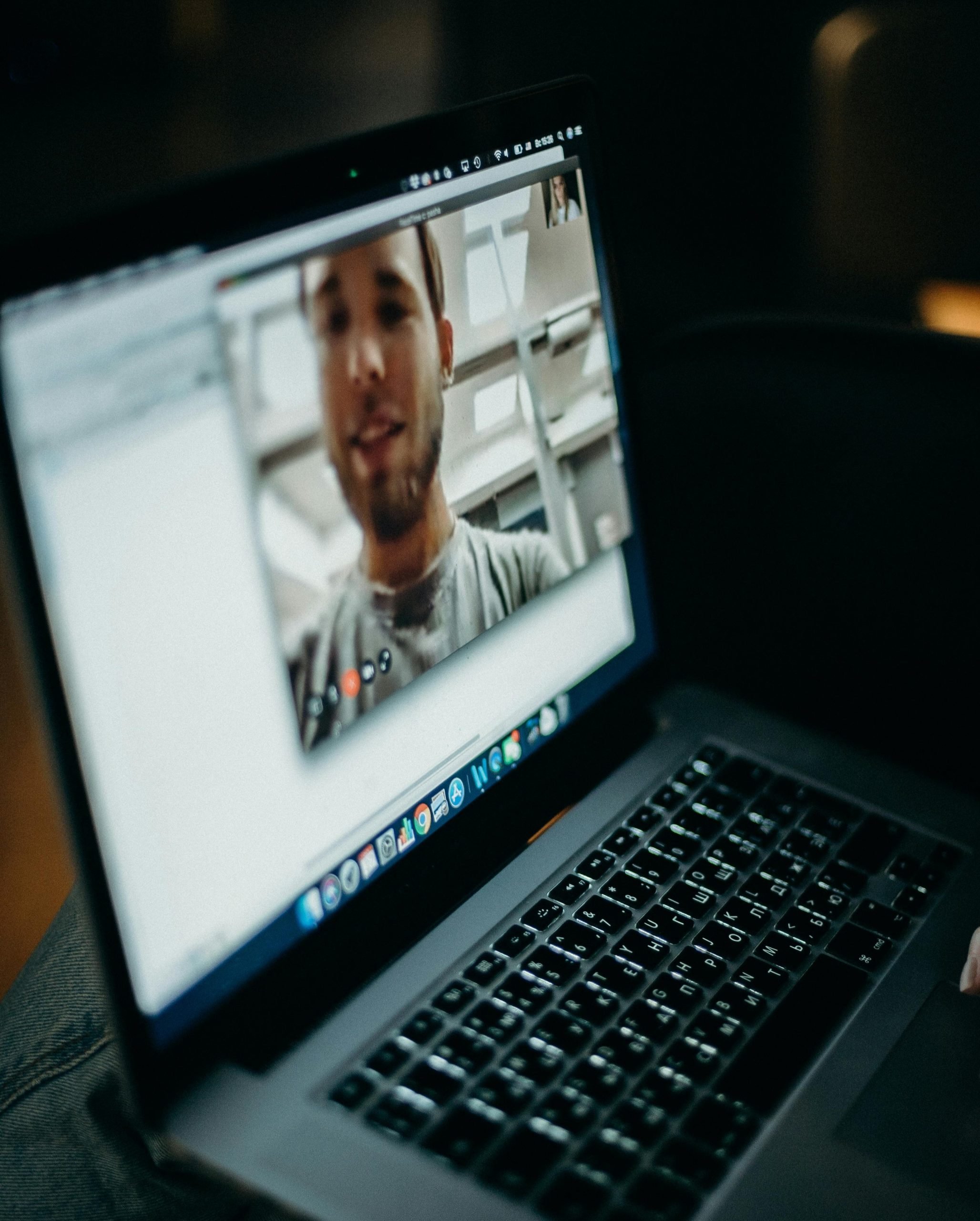 Remote Conference vs. persönliches Treffen