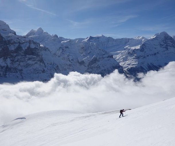 Ski tourers ascending to Gemschberg.