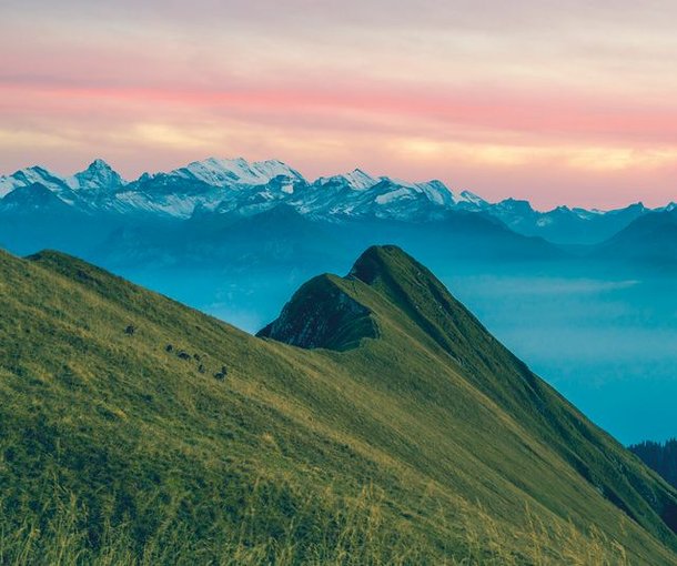 Hardergrat with Bernese Alps in the background